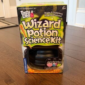 Tasty Lab Wizard Potion Science Kit New